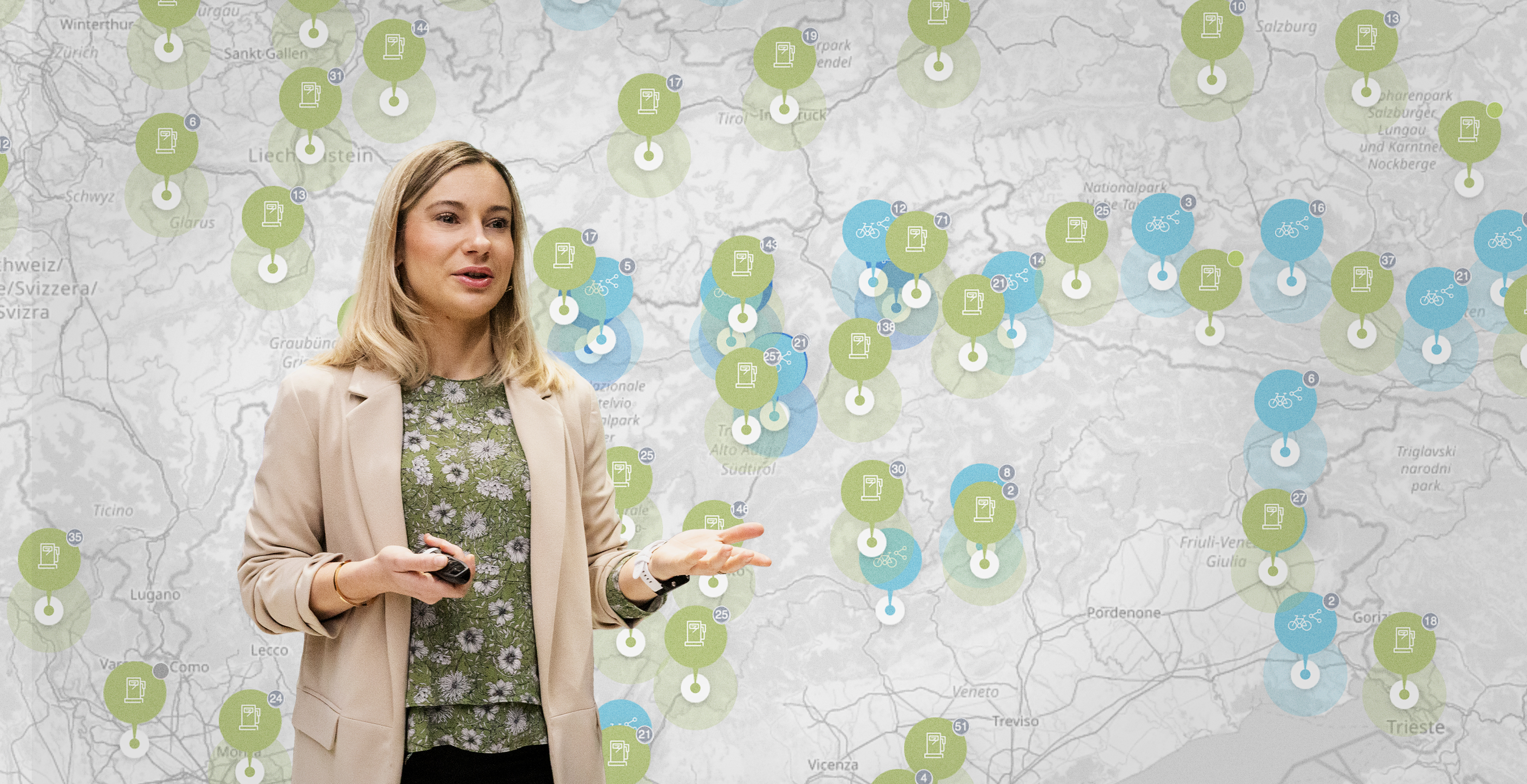 Illustration of Open Data Hub's data sharing services, enabling organisations to securely share and access datasets for collaborative innovation.